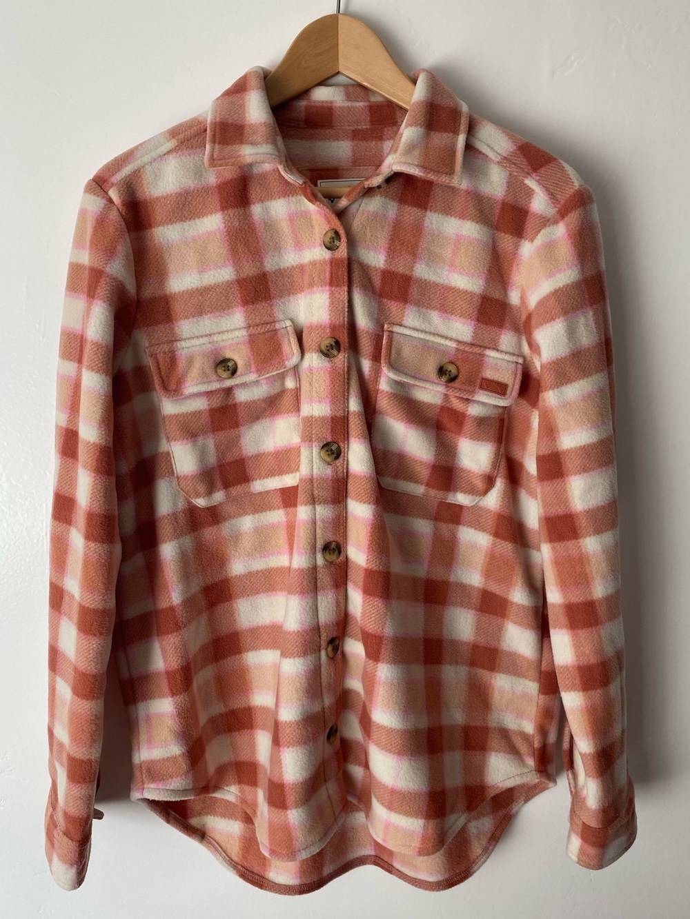 Billabong Warm Peach and Cream Plaid Fleece Shacket Size M Women’s Outdoor